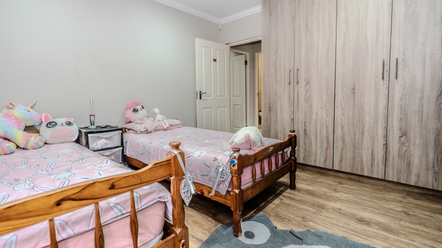 3 Bedroom Property for Sale in Sonkring Western Cape